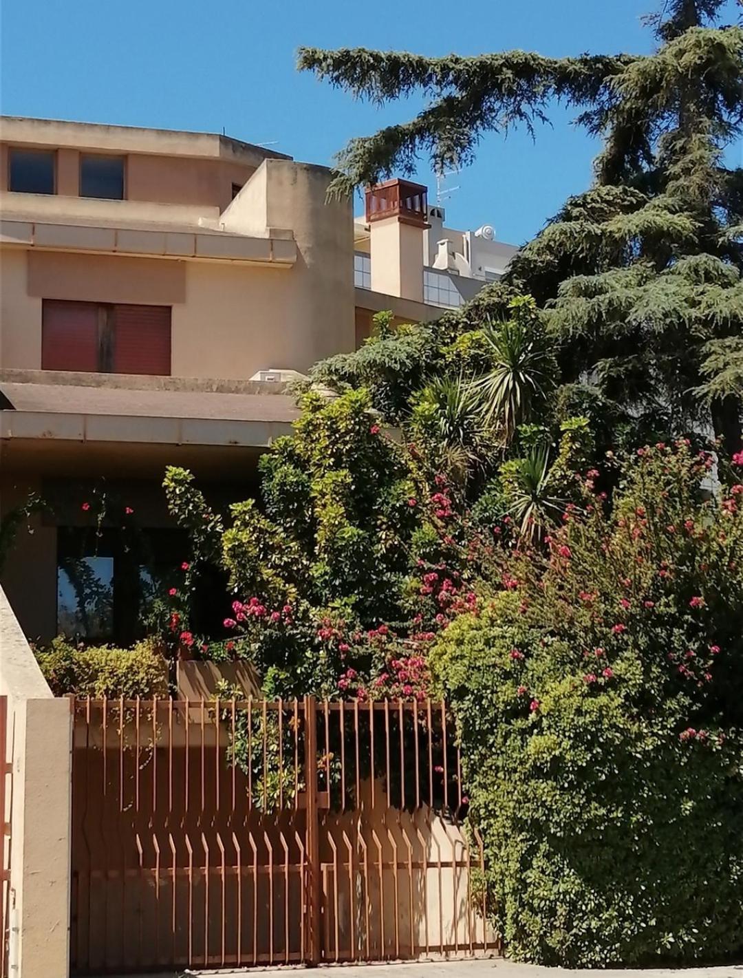 Luis&Susy Home, Cagliari Exteriör bild